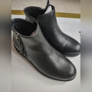 Luoika women's shoes size 8xw
